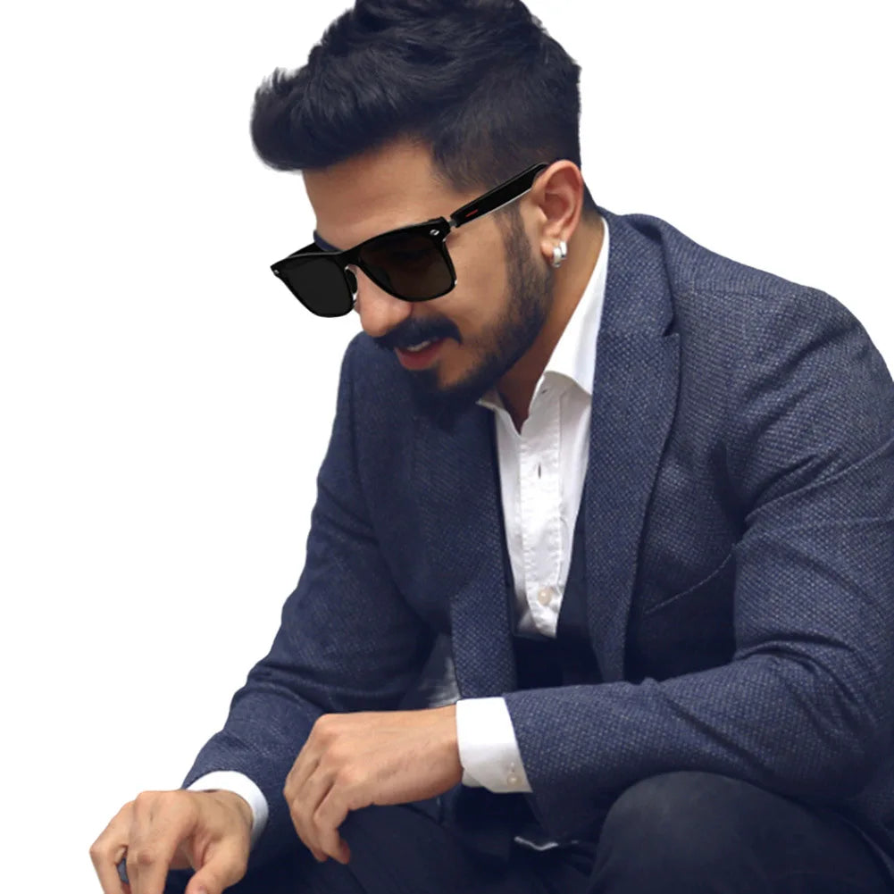 Smart Glasses With AI Voice Assist