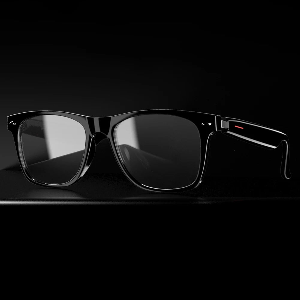 Smart Glasses With AI Voice Assist